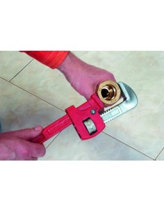 STILLSON PIPE WRENCH 2