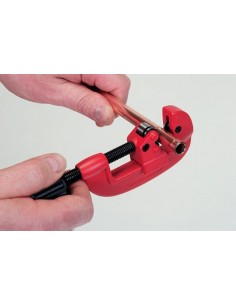 Ø18 x 4 x 4,5 mm PIPE... 2